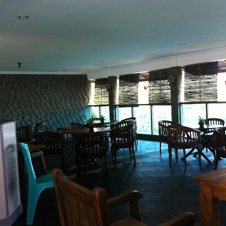 Hotel Adinda Parangtritis Bagian luar foto