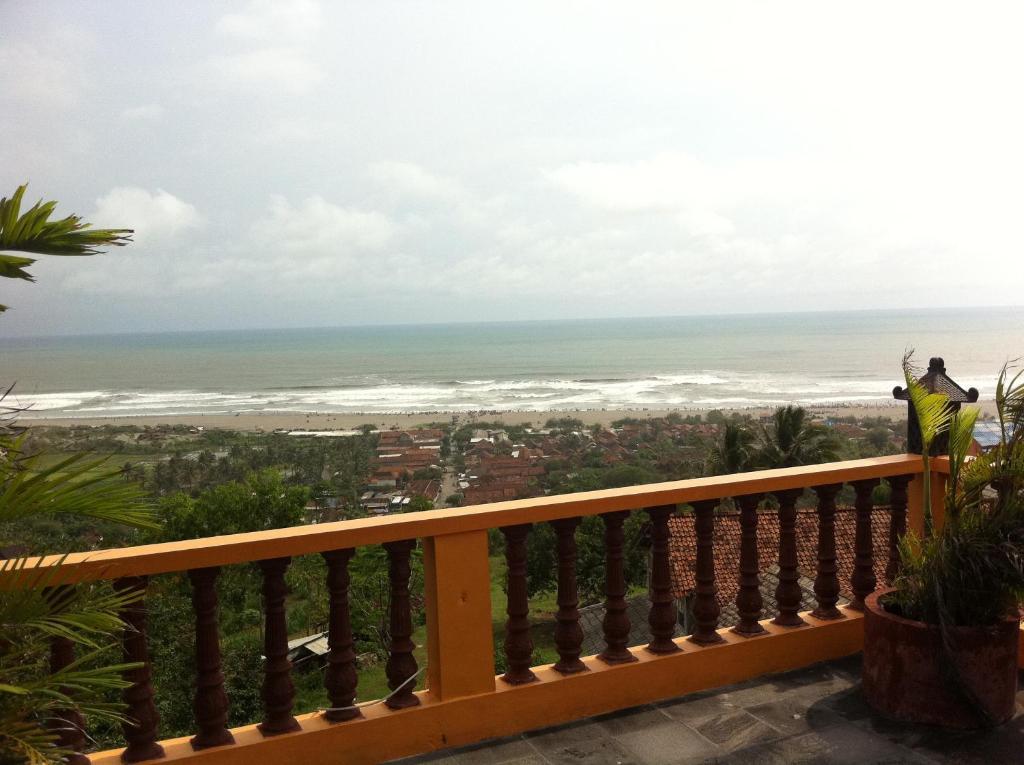 Hotel Adinda Parangtritis Bagian luar foto